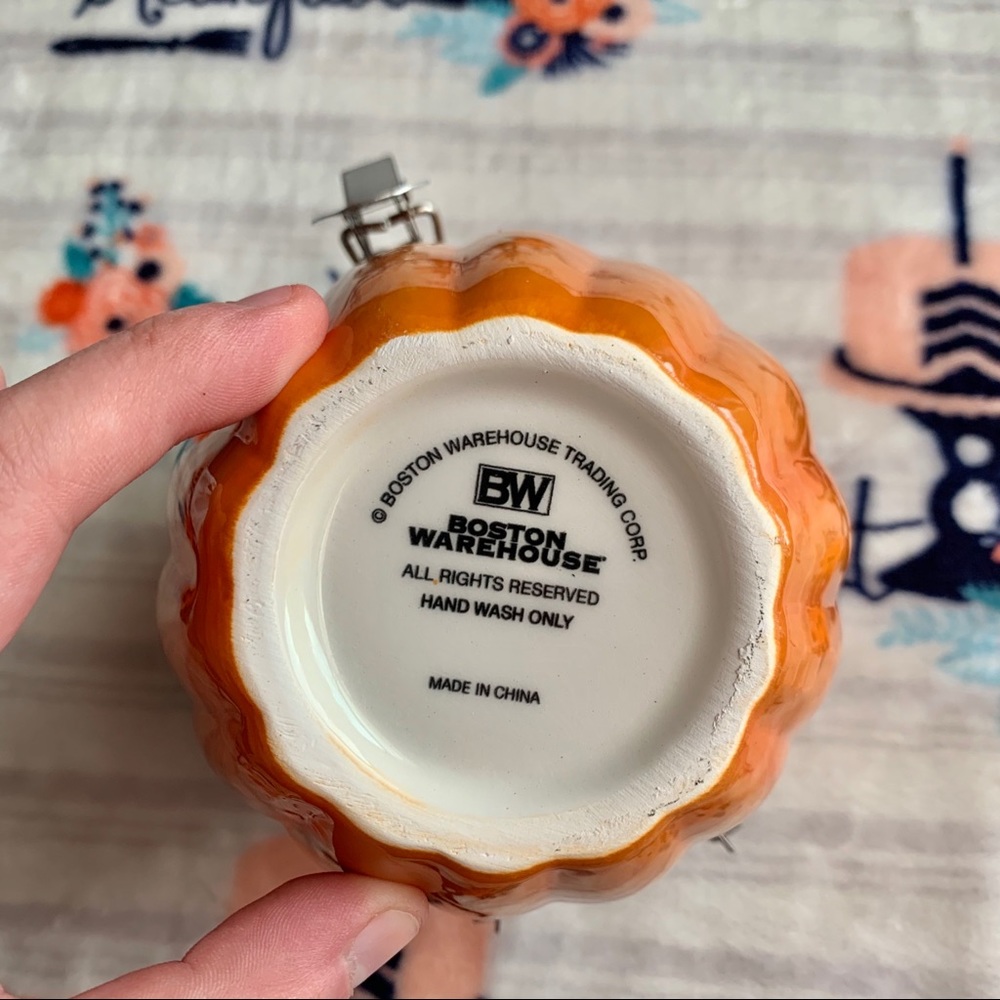 LAST 1! 🎃 Orange Pumpkin Kitchen Canister 🎃 - Picture 9 of 10